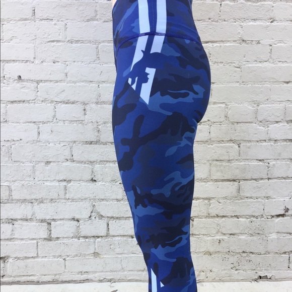 WITH Pants - WITH Camo high waist legging Women’s size M blue